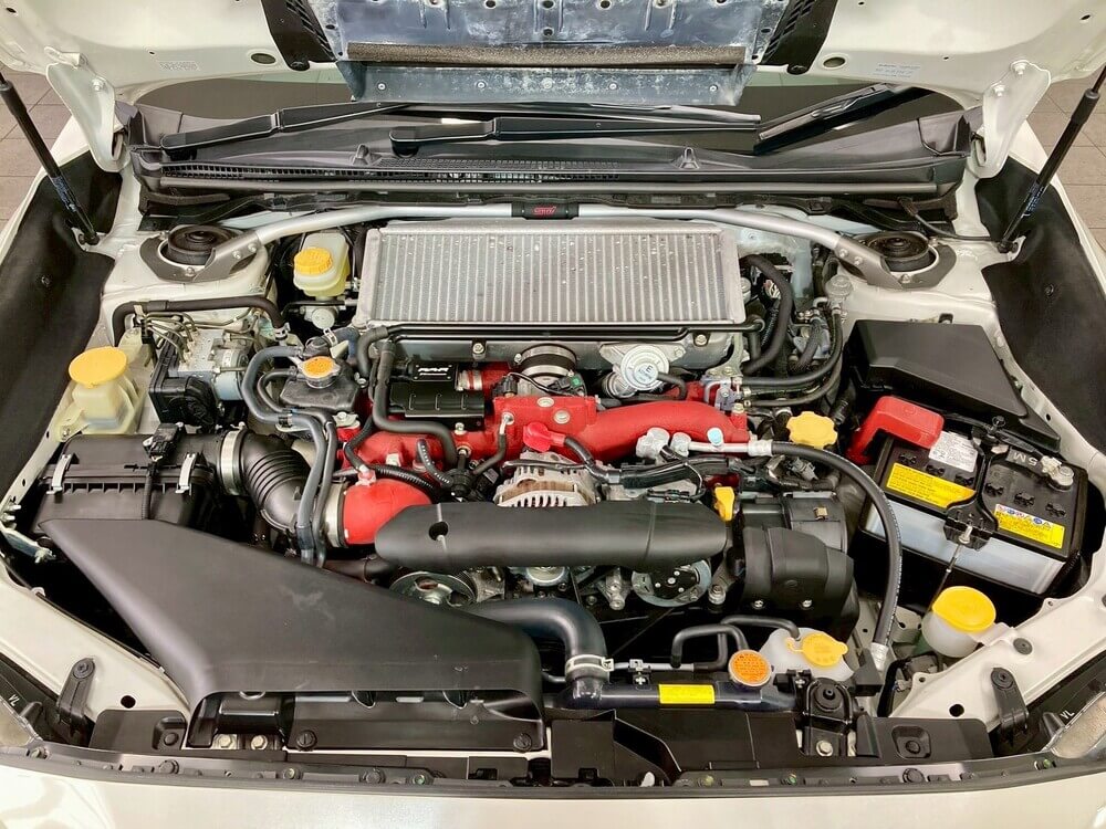 旭川 4WD レンタカー SUBARU WRX STi RA-R 写真3